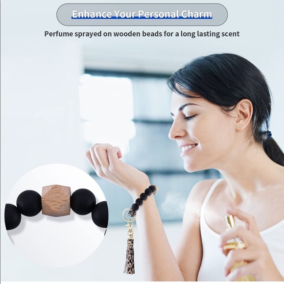 Key ring bracelet with Leather Tassel - Picture 2 of 4